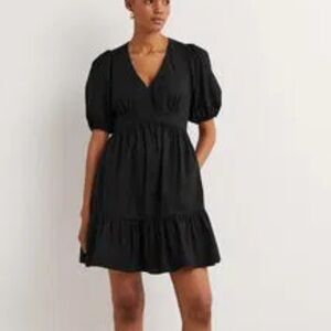 Boden Dress Tiered Puff Sleeve Black US 4 NEW 986